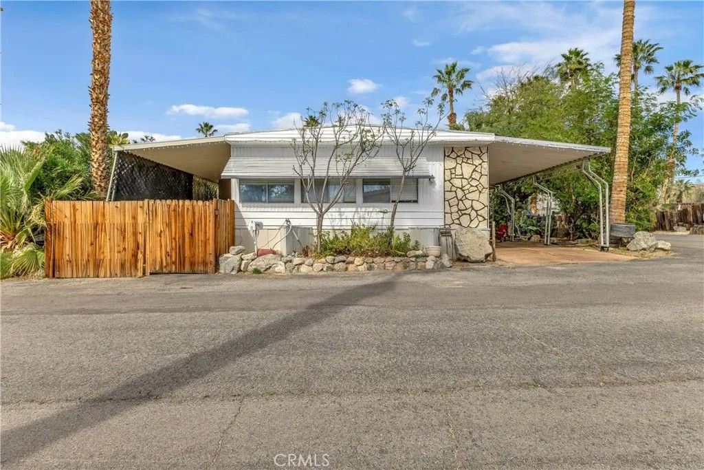 Photo of 70875 Dillon Rd #31, Desert Hot Springs, CA 92241 (MLS # CV26048164)