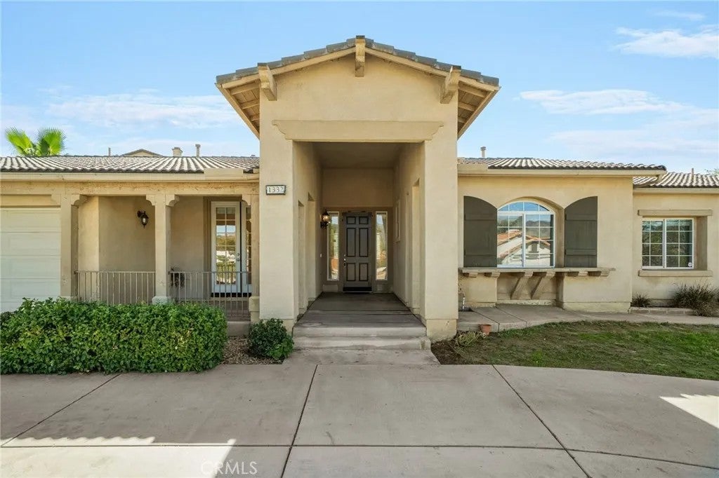 Photo of 1332 Park AVE, San Jacinto, CA 92583 (MLS # CV26233273)