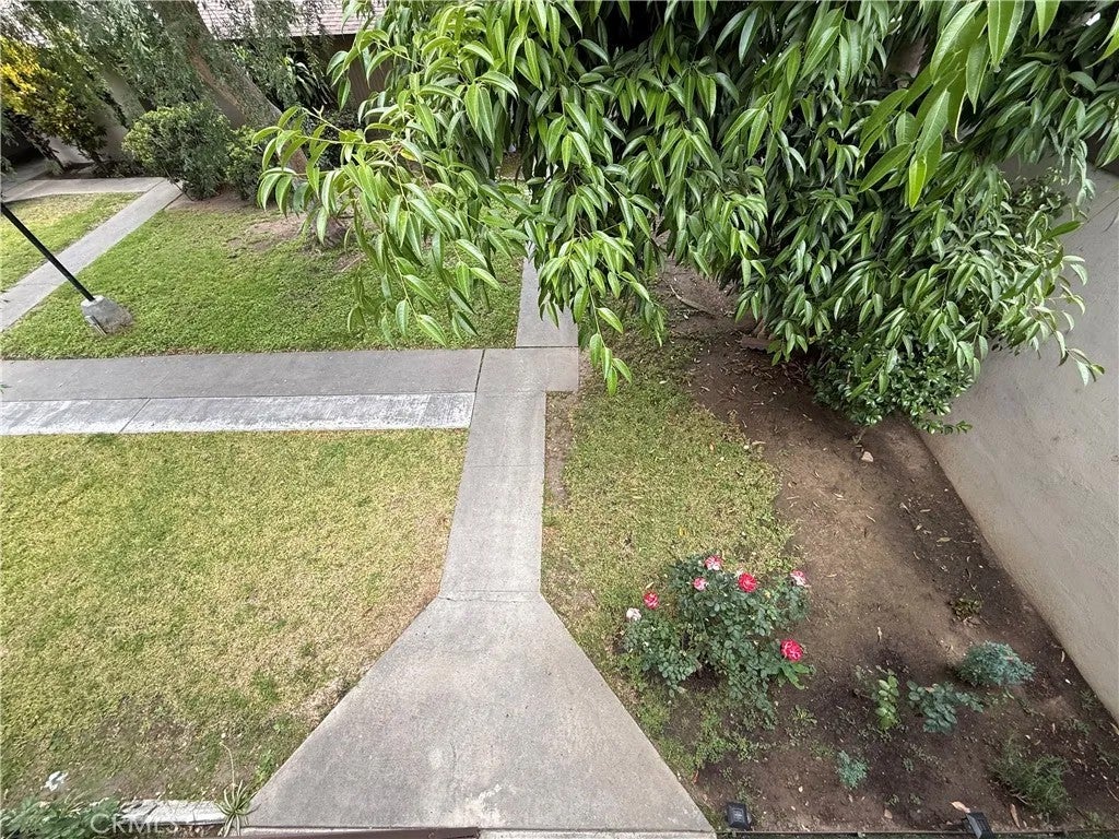 Photo of 521 S Lyon ST #85, Santa Ana, CA 92701 (MLS # OC26108434)