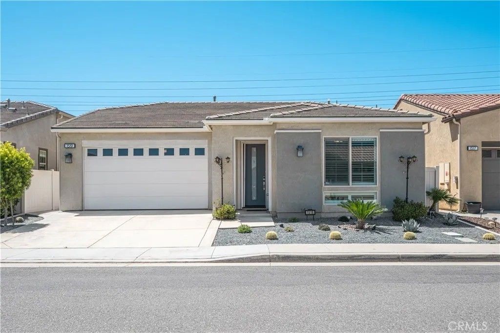 Photo of 1519 Village Green, Beaumont, CA 92223 (MLS # MB26086123)