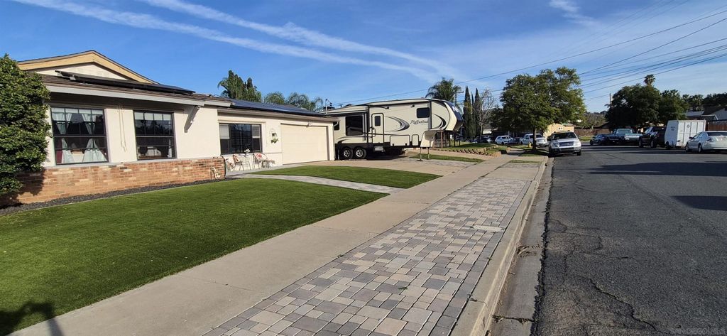 Photo of 567 Brighthaven Ave, El Cajon, CA 92019 (MLS # 260004505)