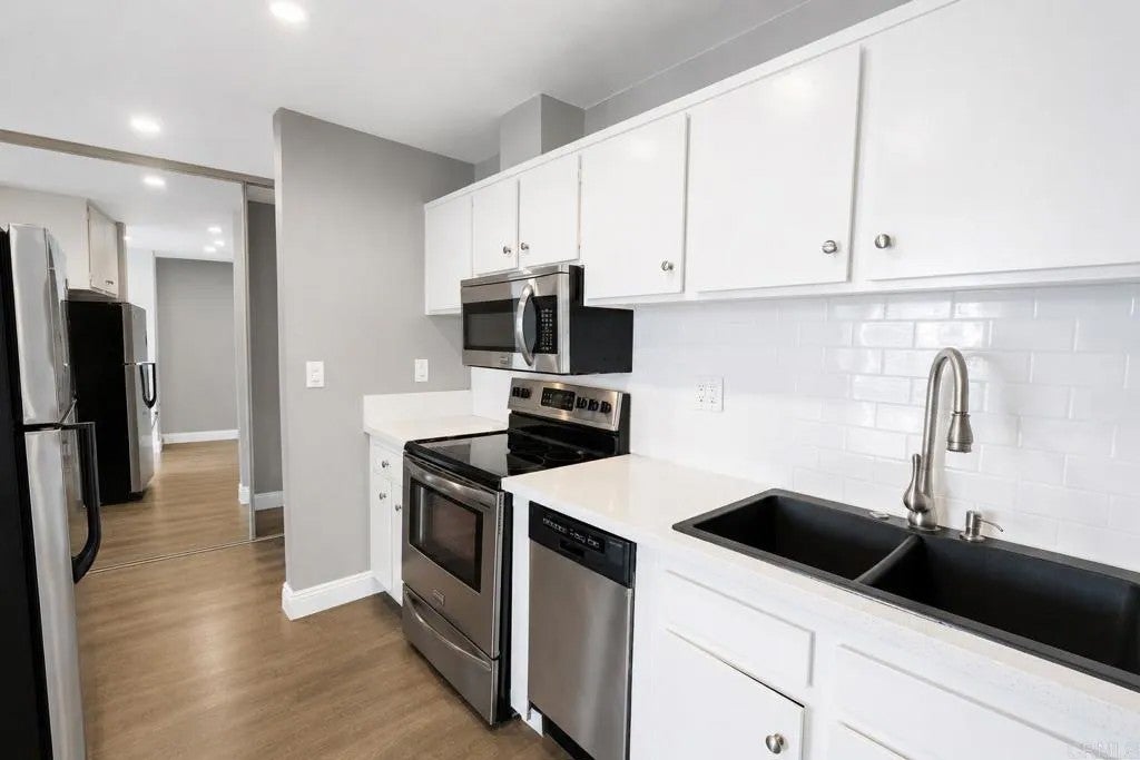 3050 Rue D'orleans 404