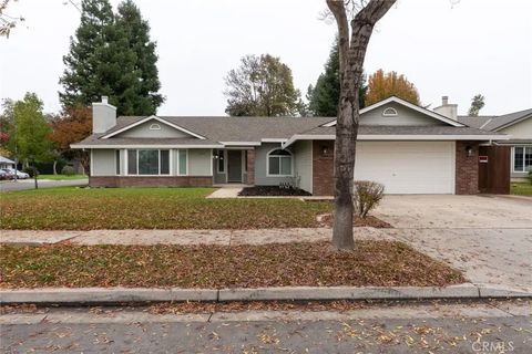 Photo of 899 La Jolla Way, Merced, CA 95348 (MLS # MC25275301)