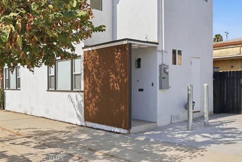 1205 Cole Avenue