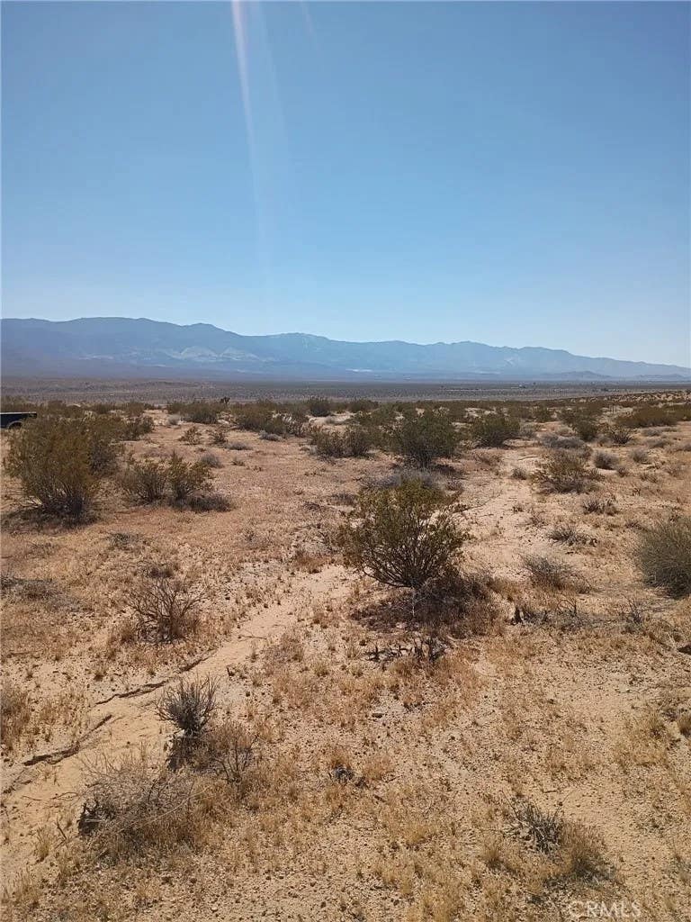 Photo of 0 East End, Lucerne Valley, CA 92356 (MLS # SW26108754)