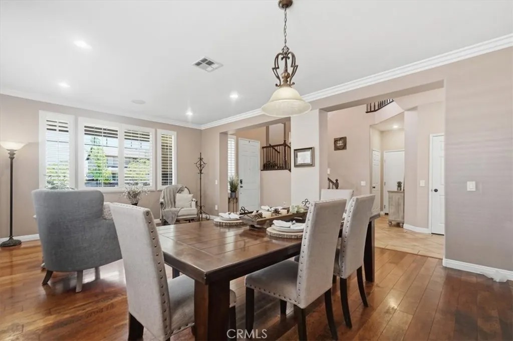 34662 Elmwood