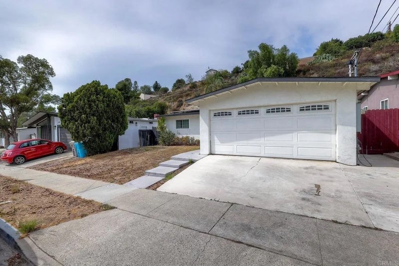 5520 Baja Drive