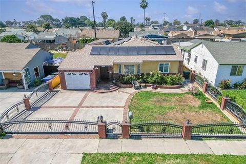 Tiny photo for 14603 S Aprilia Ave, Compton, CA 90220 (MLS # SR26063846)
