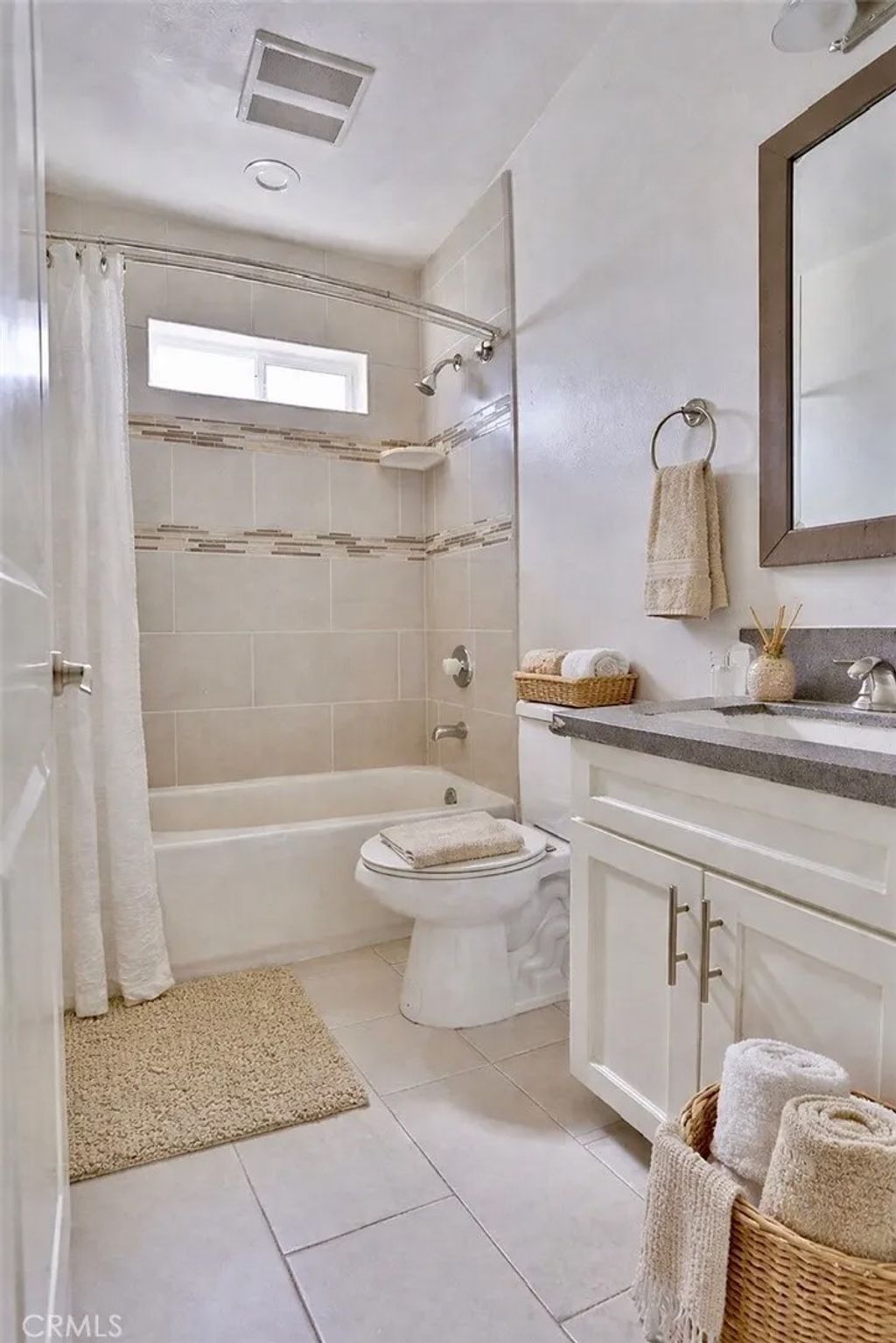 Photo of 12500 S Wilmington #A, Compton, CA 90222 (MLS # SR26012232)