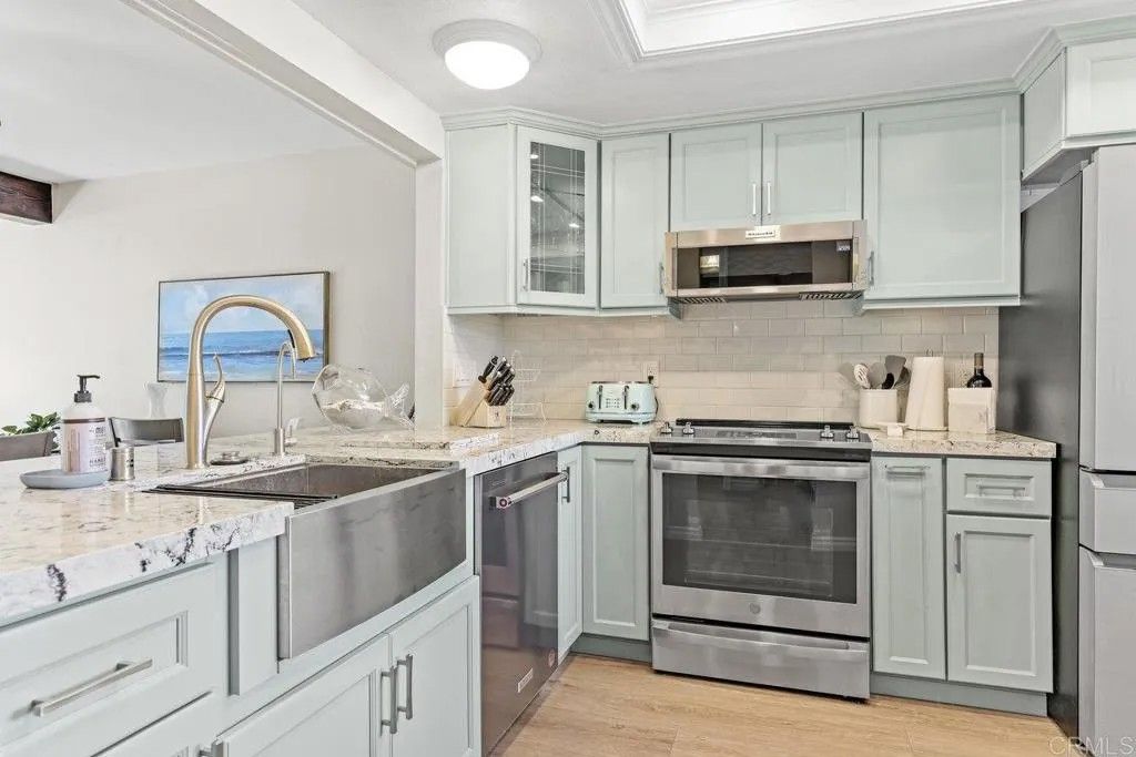 Photo of 2505 Navarra Dr, Carlsbad, CA 92009 (MLS # NDP2510506)