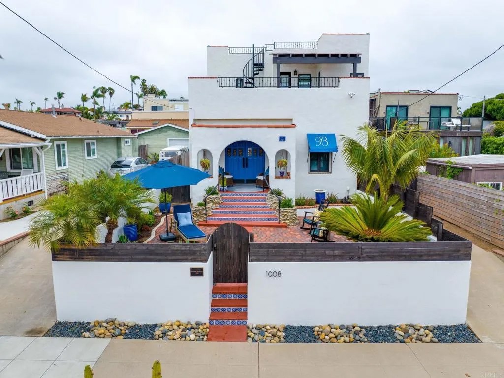 1008 S Ditmar Street