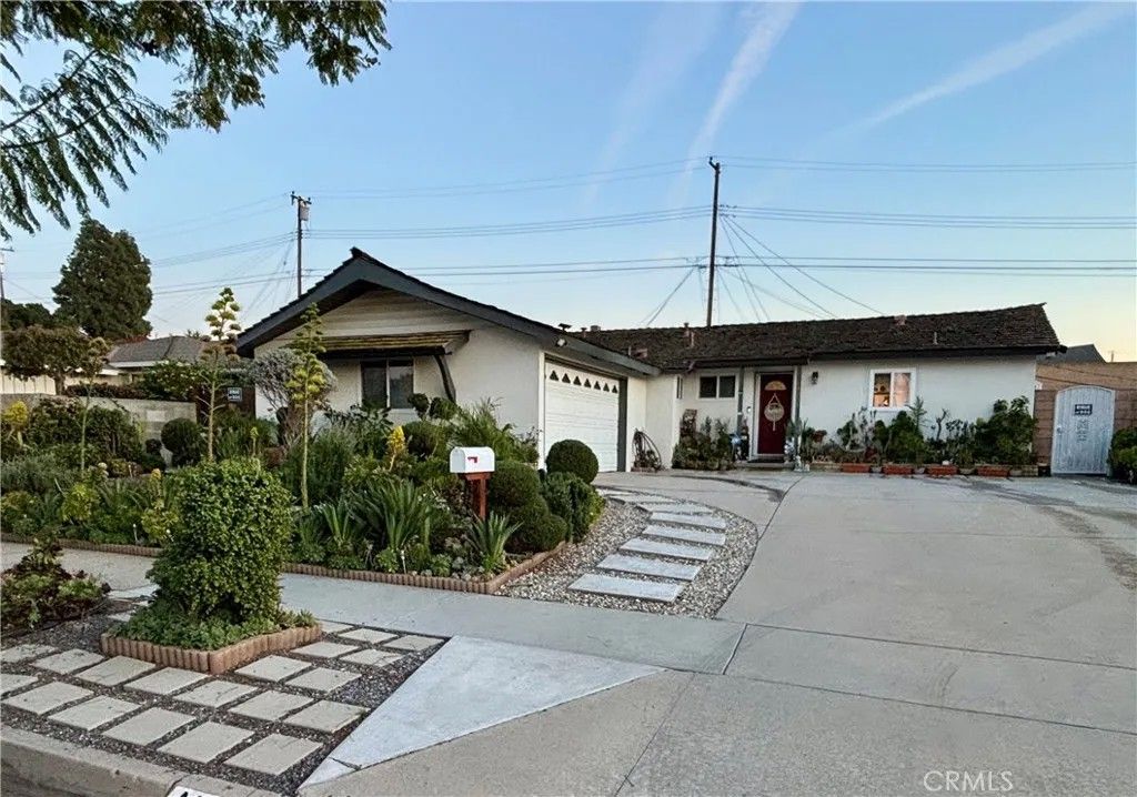 Photo of 14332 Valeda Drive, La Mirada, CA 90638 (MLS # DW26042319)