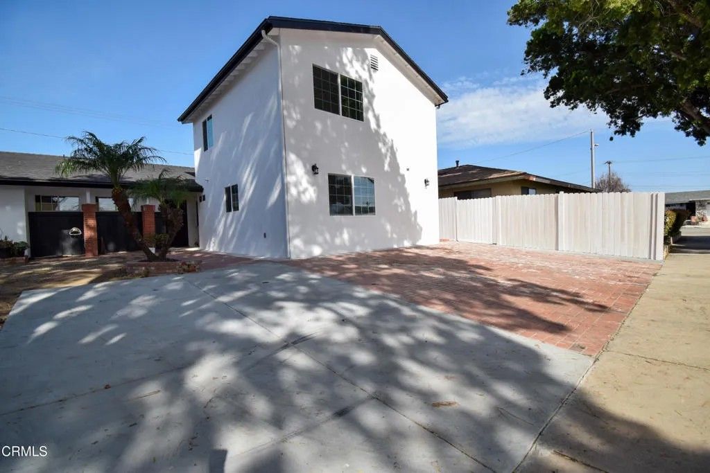 Photo of 2711 Altus Way #2, Oxnard, CA 93035 (MLS # V1-34515)