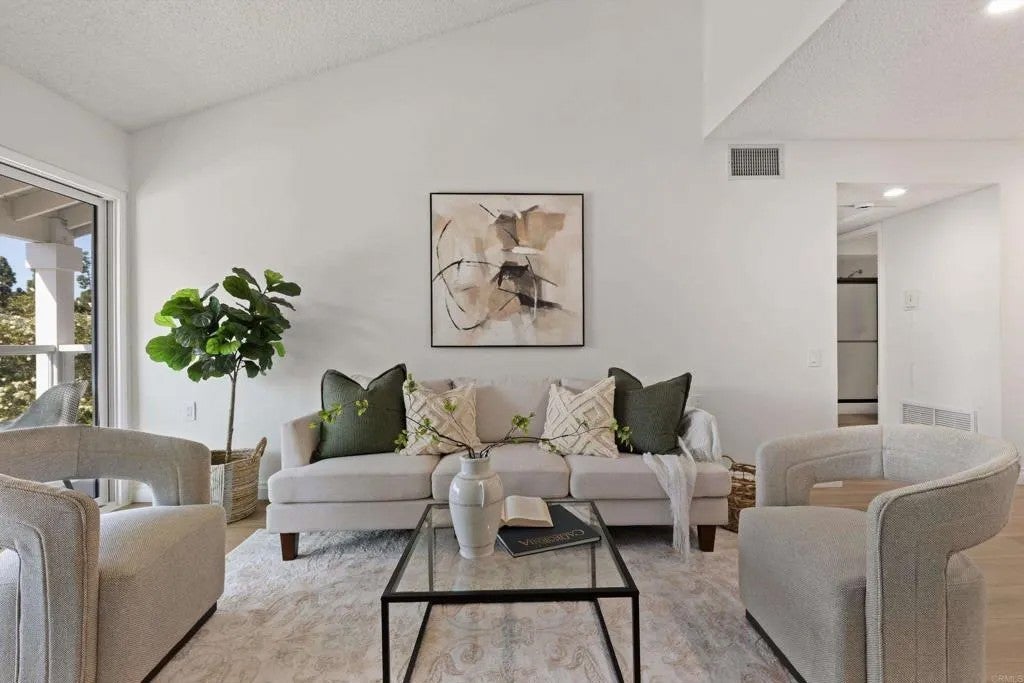 1508 Circa Del Lago B305