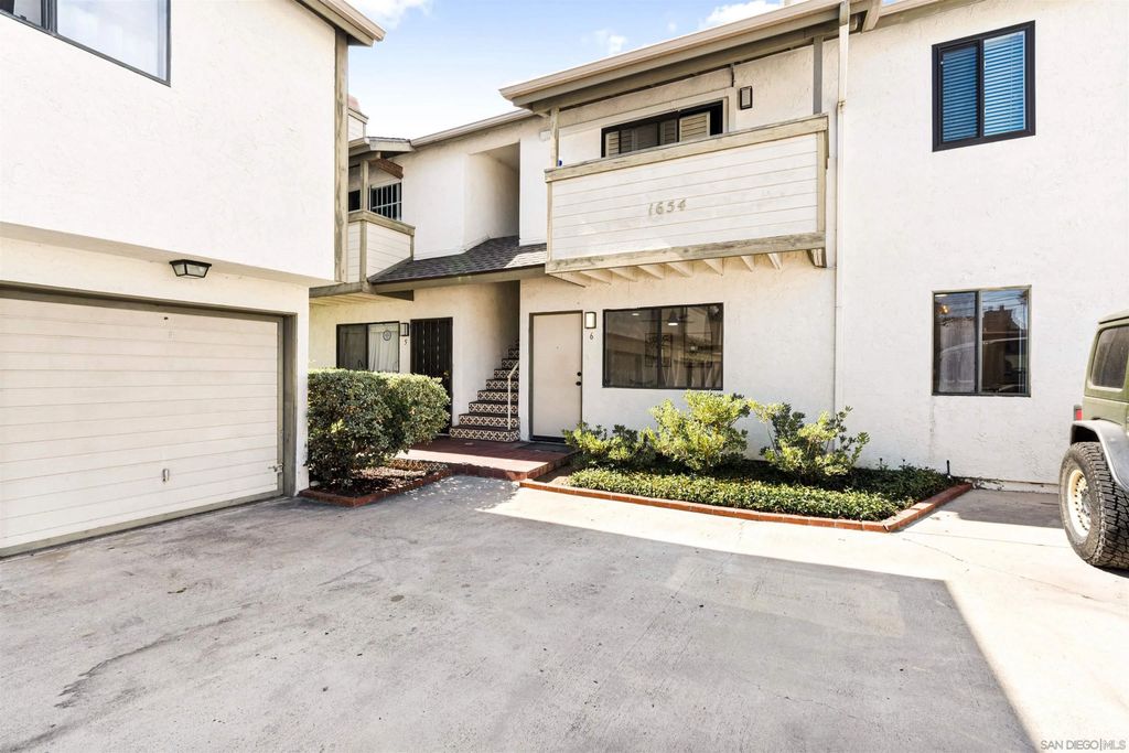 Photo of 1654 Oliver Ave #6, San Diego, CA 92109 (MLS # 250041213)