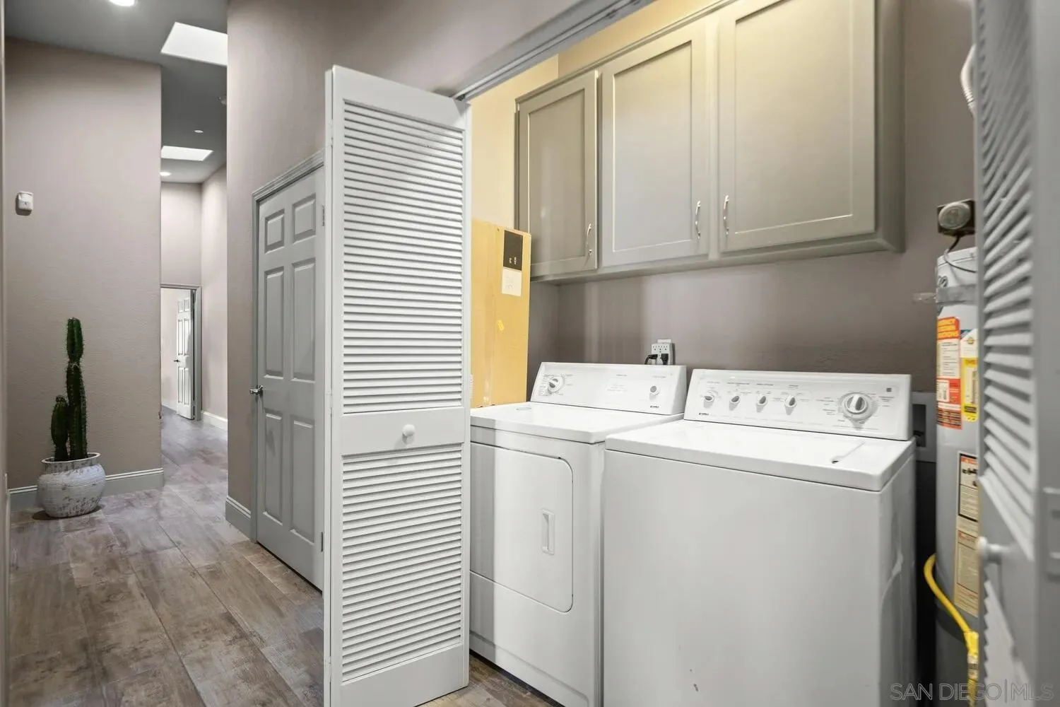 Coronado, California 92118, United States, 3 Bedrooms Bedrooms, ,2 BathroomsBathrooms,Residential,Active,148519