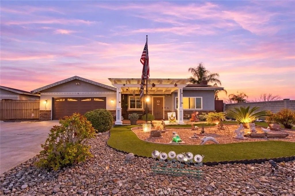 Photo of 6961 Cambridge Avenue, Rancho Cucamonga, CA 91701 (MLS # IV26063215)