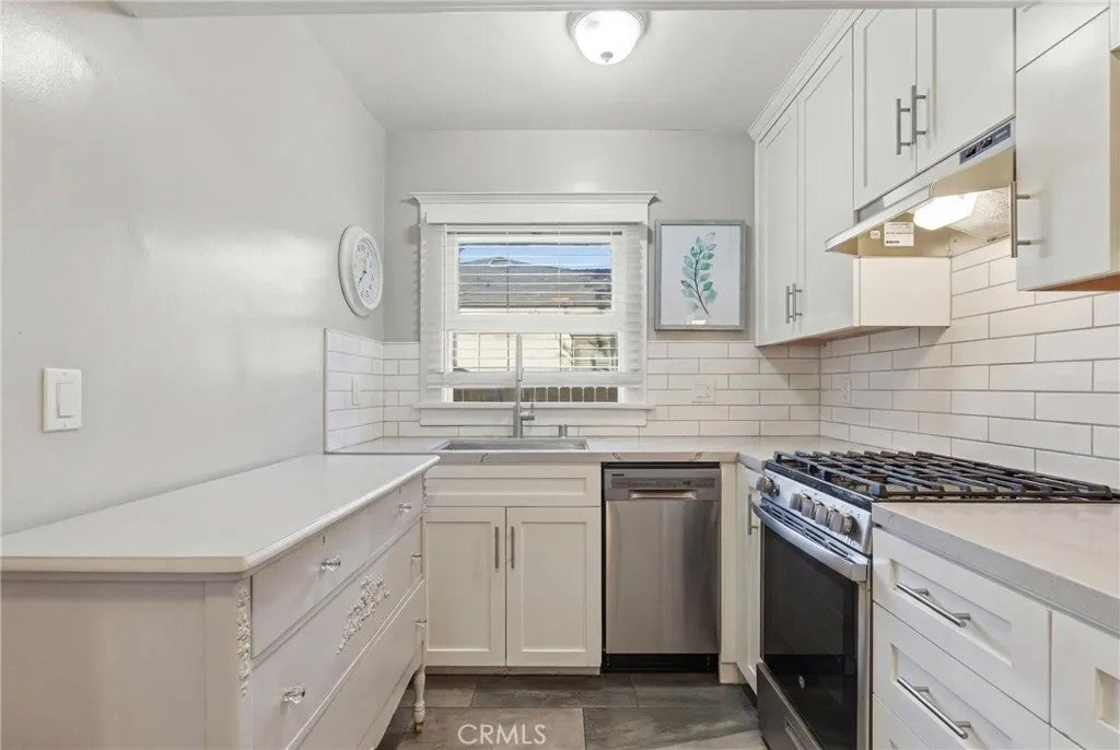 720 Ocean View