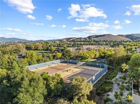 Tiny photo for 26802 Stonegate Dr, Valencia, CA 91381 (MLS # SR25245948)