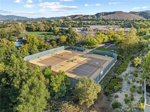 Tiny photo for 26802 Stonegate Dr, Valencia, CA 91381 (MLS # SR25245948)