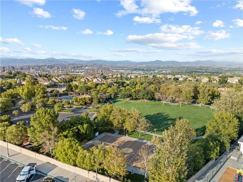 Tiny photo for 26802 Stonegate Dr, Valencia, CA 91381 (MLS # SR25245948)
