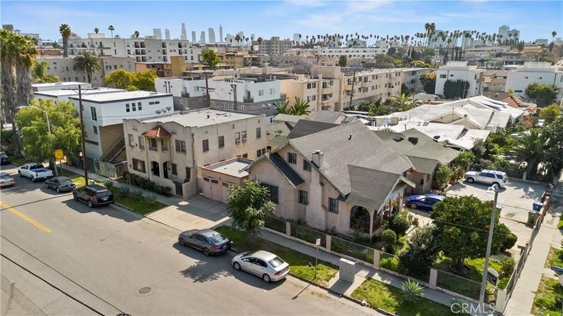 4214 Rosewood