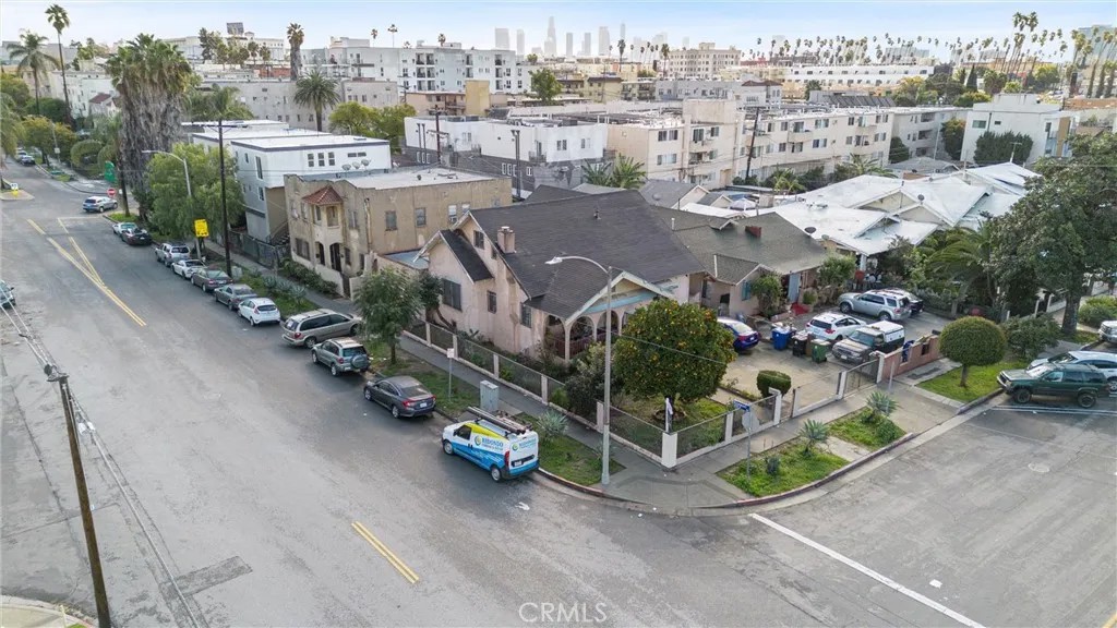4214 Rosewood