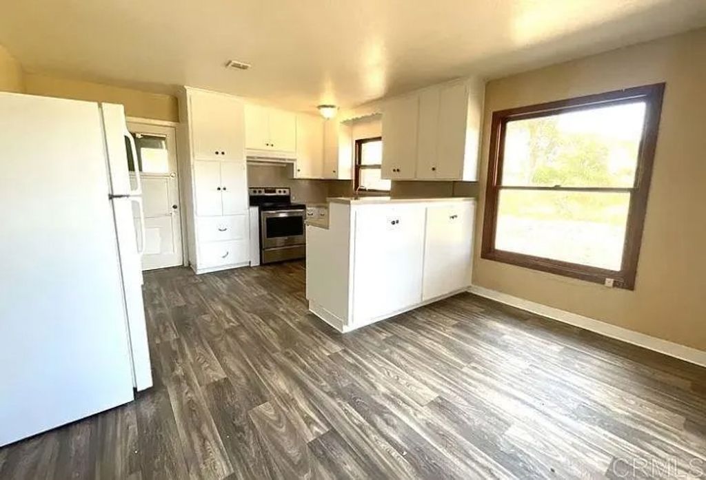 Photo of 301 Arnold Way, Alpine, CA 91901 (MLS # PTP2508109)