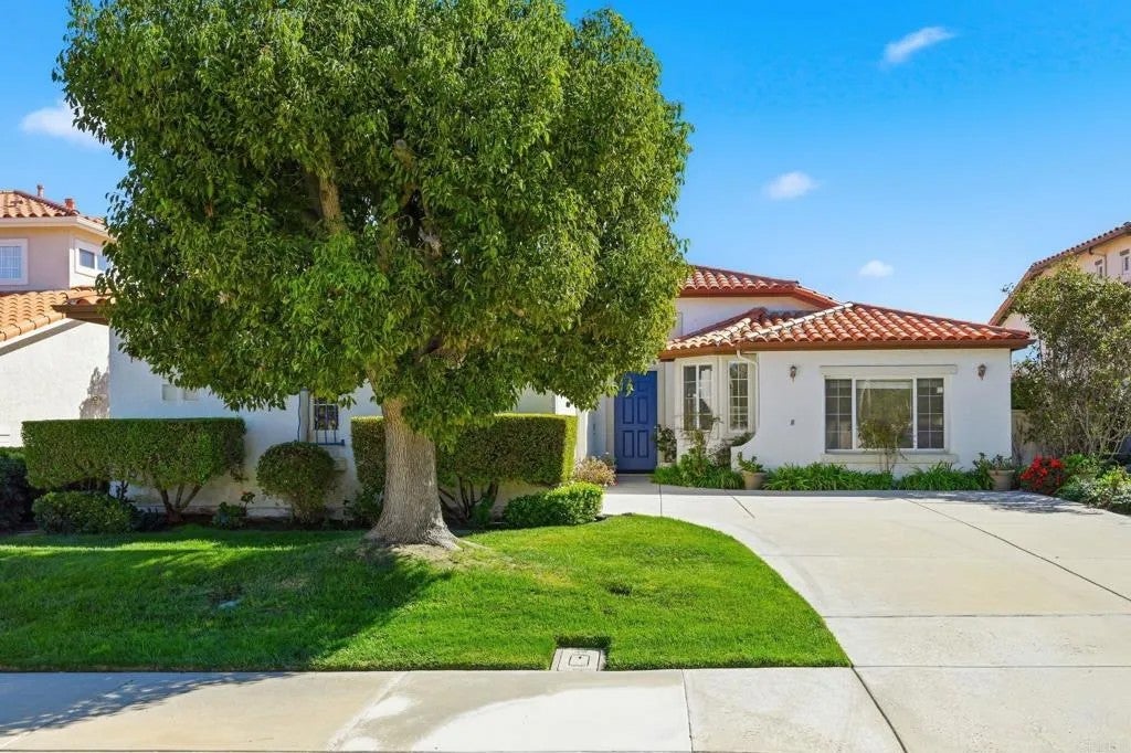 1359 Sparrow Road