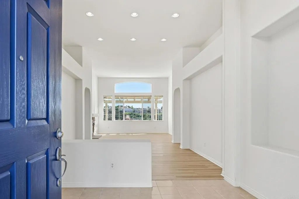 1359 Sparrow Road