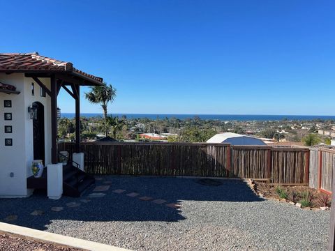 Photo of 606 Camino De Orchidia, Encinitas, CA 92024 (MLS # 250044204)