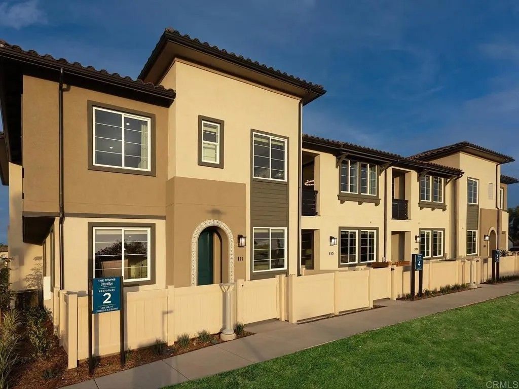 Photo of 515 Avenida Centro #101, Chula Vista, CA 91910 (MLS # NDP2511124)