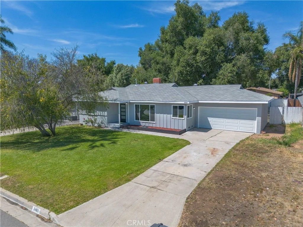 Photo of 2461 Rancho Dr, Riverside, CA 92507 (MLS # IG26088769)