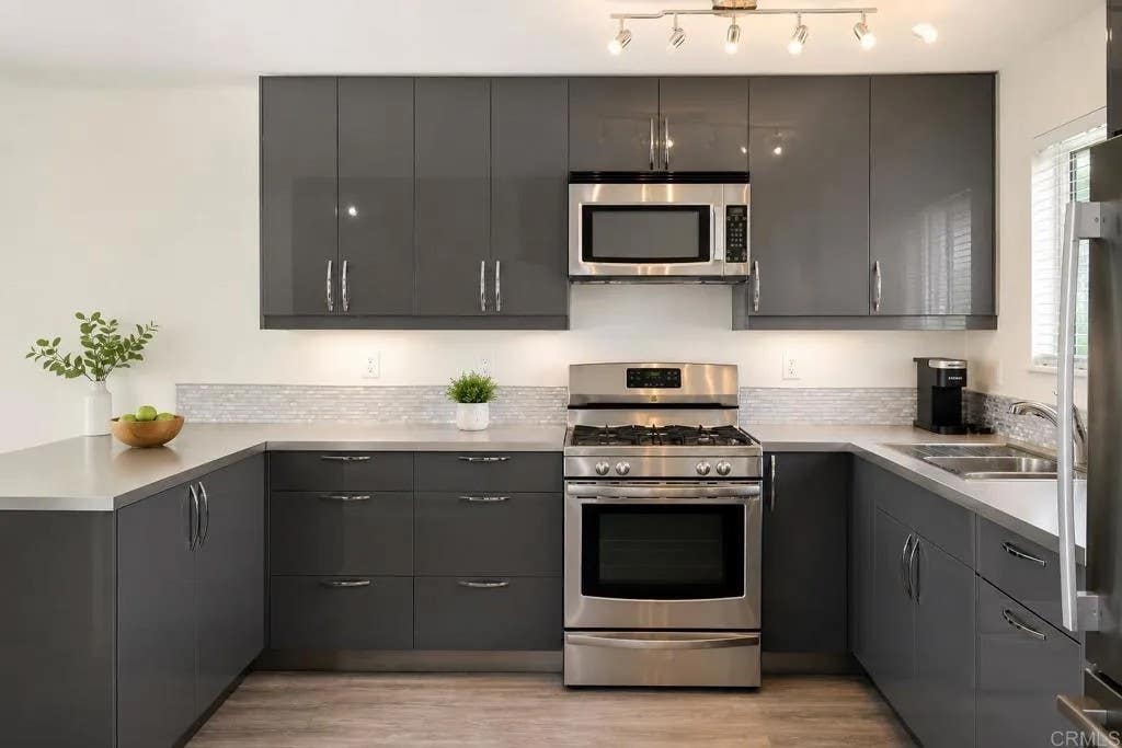 Photo of 173 Palm Avenue, Imperial Beach, CA 91932 (MLS # NDP2607991)