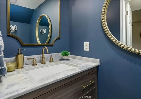 Tiny photo for 300 CUTTER Way, Costa Mesa, CA 92627 (MLS # PW25236575)