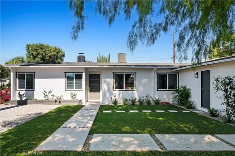 Photo of 7333 Mclaren AVE, West Hills, CA 91307 (MLS # SR26133362)