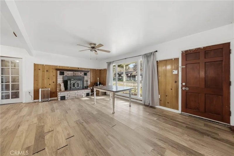 3995 Mullen Avenue