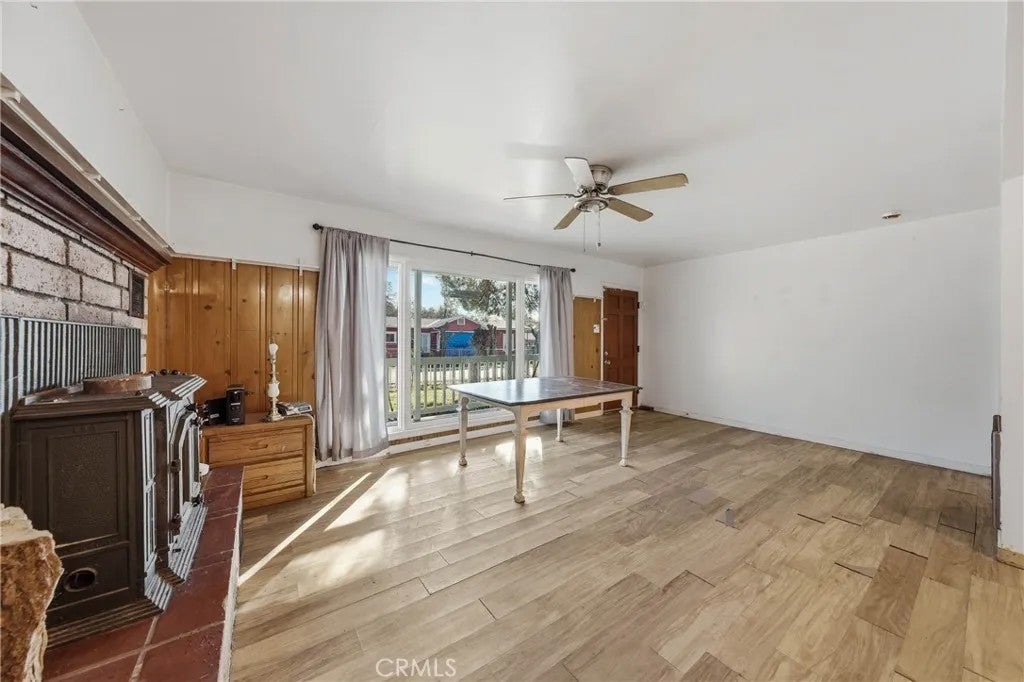3995 Mullen Avenue