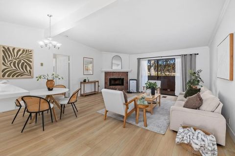 8860 Villa La Jolla 314 La Jolla CA 92037