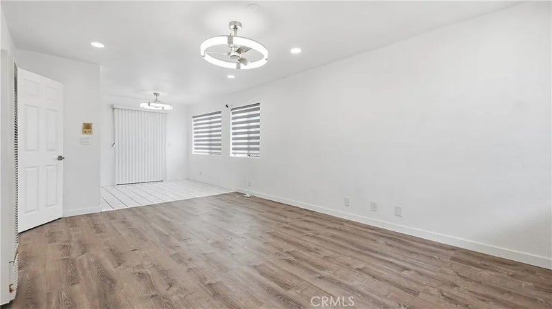 16313 Prairie 3
