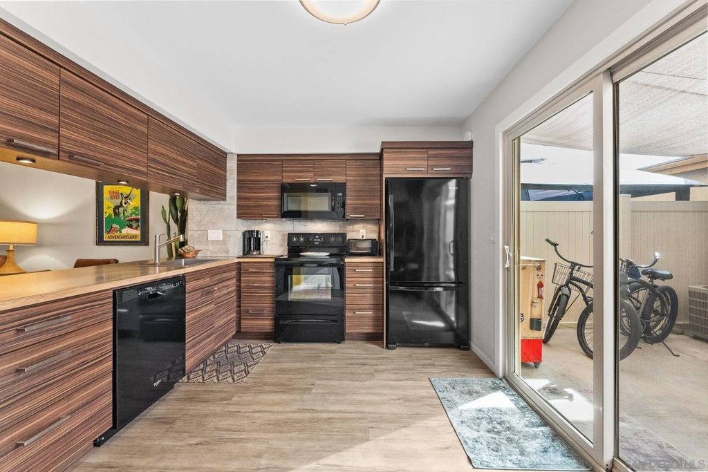 Photo of 5800 Lake Murray Blvd #88, La Mesa, CA 91942 (MLS # 260006351)