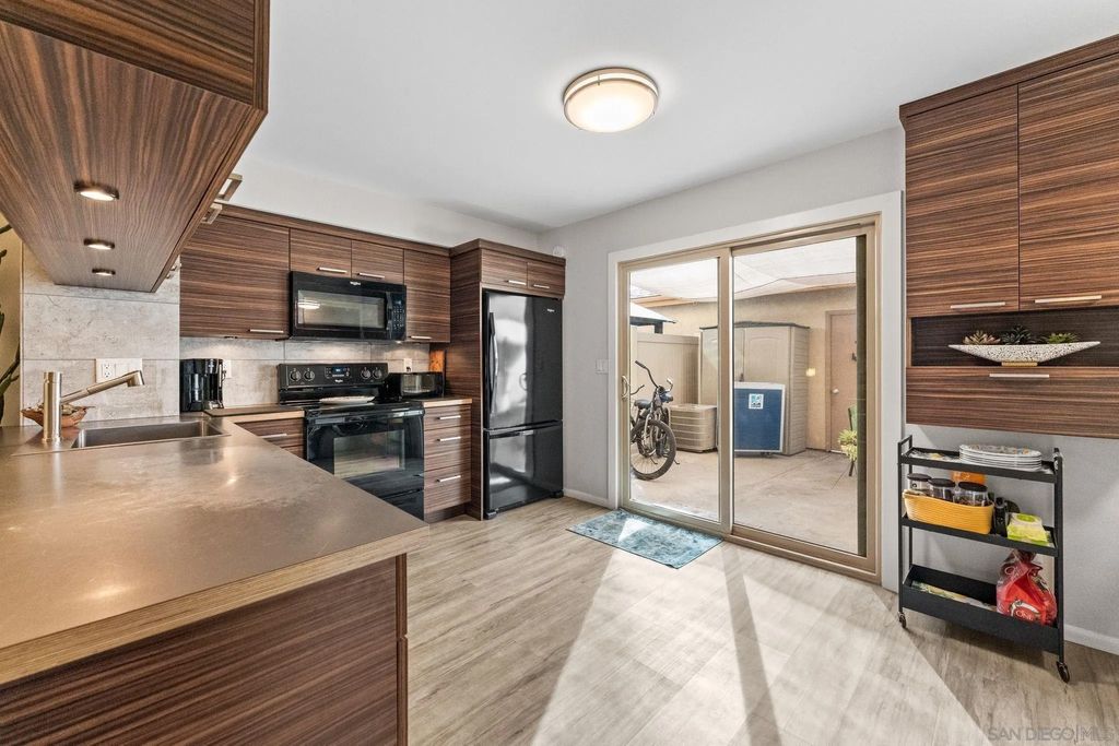 Photo of 5800 Lake Murray Blvd #88, La Mesa, CA 91942 (MLS # 260006351)