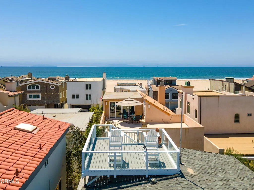 3715 Sunset Lane