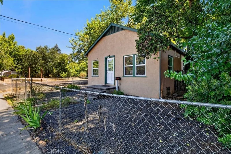 603 W 9th