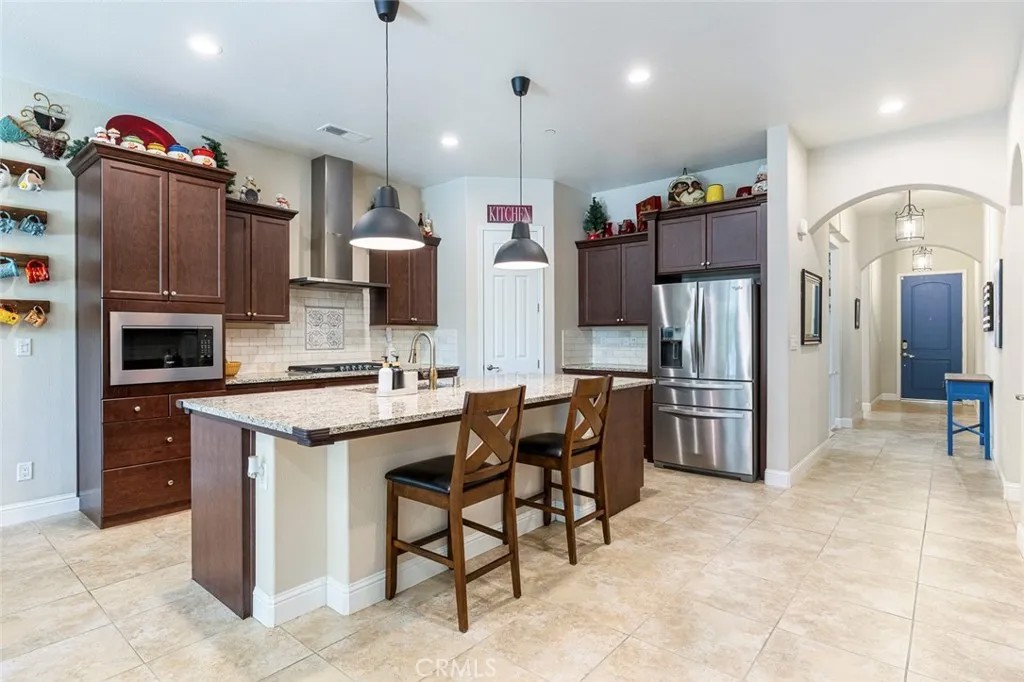 5796 N San Miguel