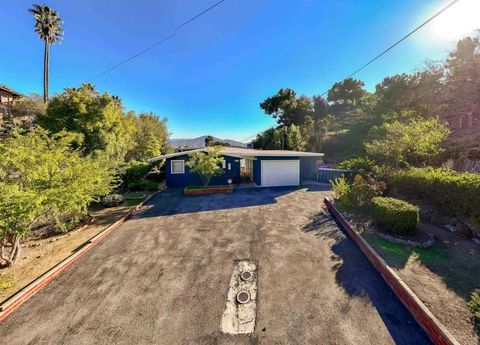Tiny photo for 10111 Pinnacle Lane, La Mesa, CA 91941 (MLS # PTP2509134)