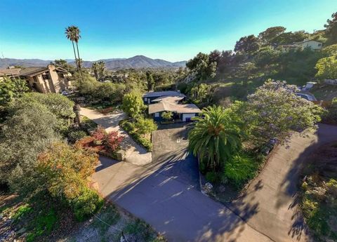 Tiny photo for 10111 Pinnacle Lane, La Mesa, CA 91941 (MLS # PTP2509134)