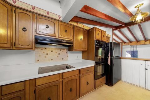 Tiny photo for 10111 Pinnacle Lane, La Mesa, CA 91941 (MLS # PTP2509134)