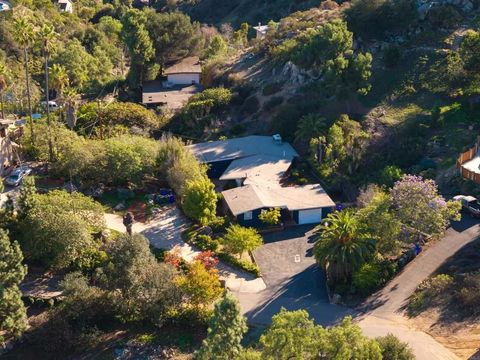 Tiny photo for 10111 Pinnacle Lane, La Mesa, CA 91941 (MLS # PTP2509134)