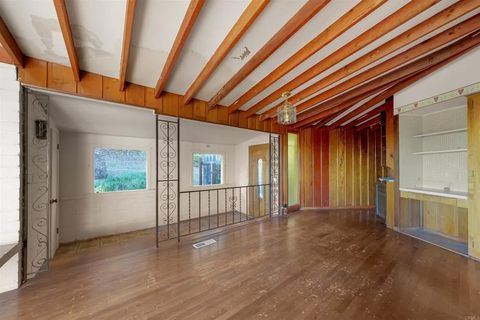 Tiny photo for 10111 Pinnacle Lane, La Mesa, CA 91941 (MLS # PTP2509134)